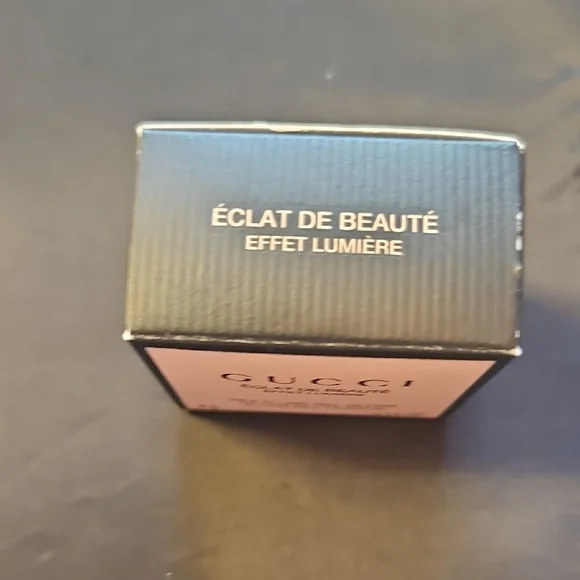 LIP GLOSS. Gucci Éclat De Beauté Multi-Use Gel Gloss - Tan - Picture 8 of 9